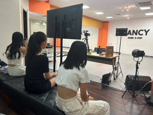 写真 - K-POP STUDIO FANCY