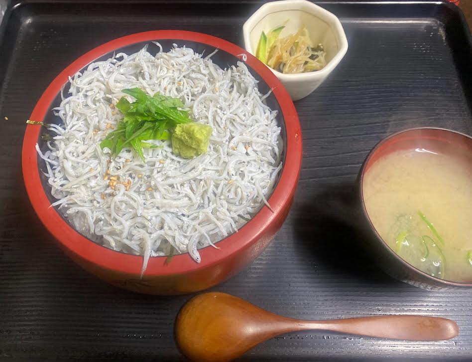 しらす丼定食