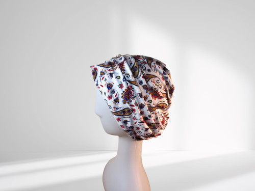 タックキャップ　ペズリー赤