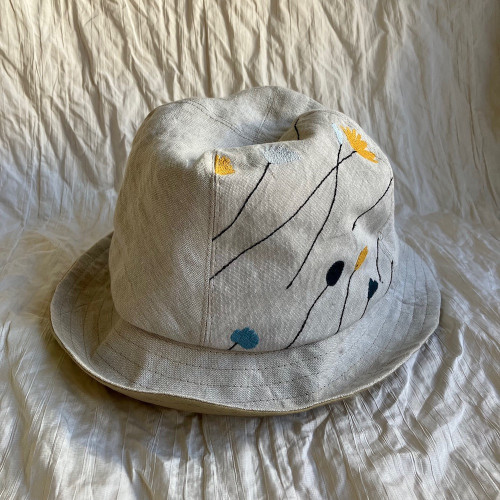 Gerbera 4P Hat