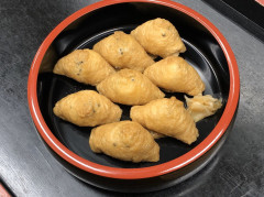 いなり寿司　１００円（1個）