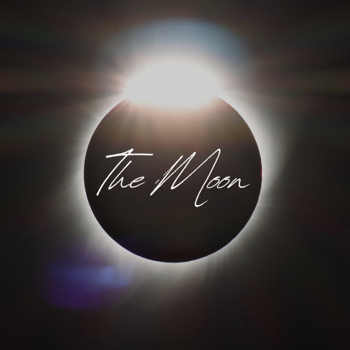 The Moon Logo for Gems and Jewelry Business.png