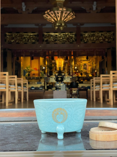 お盆期間の本堂ご参拝について