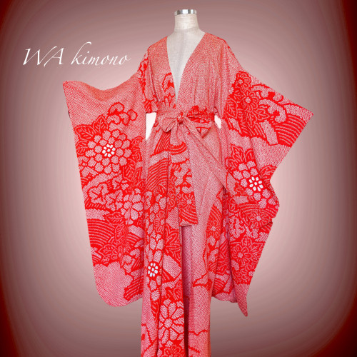 総絞り振袖着物ガウン