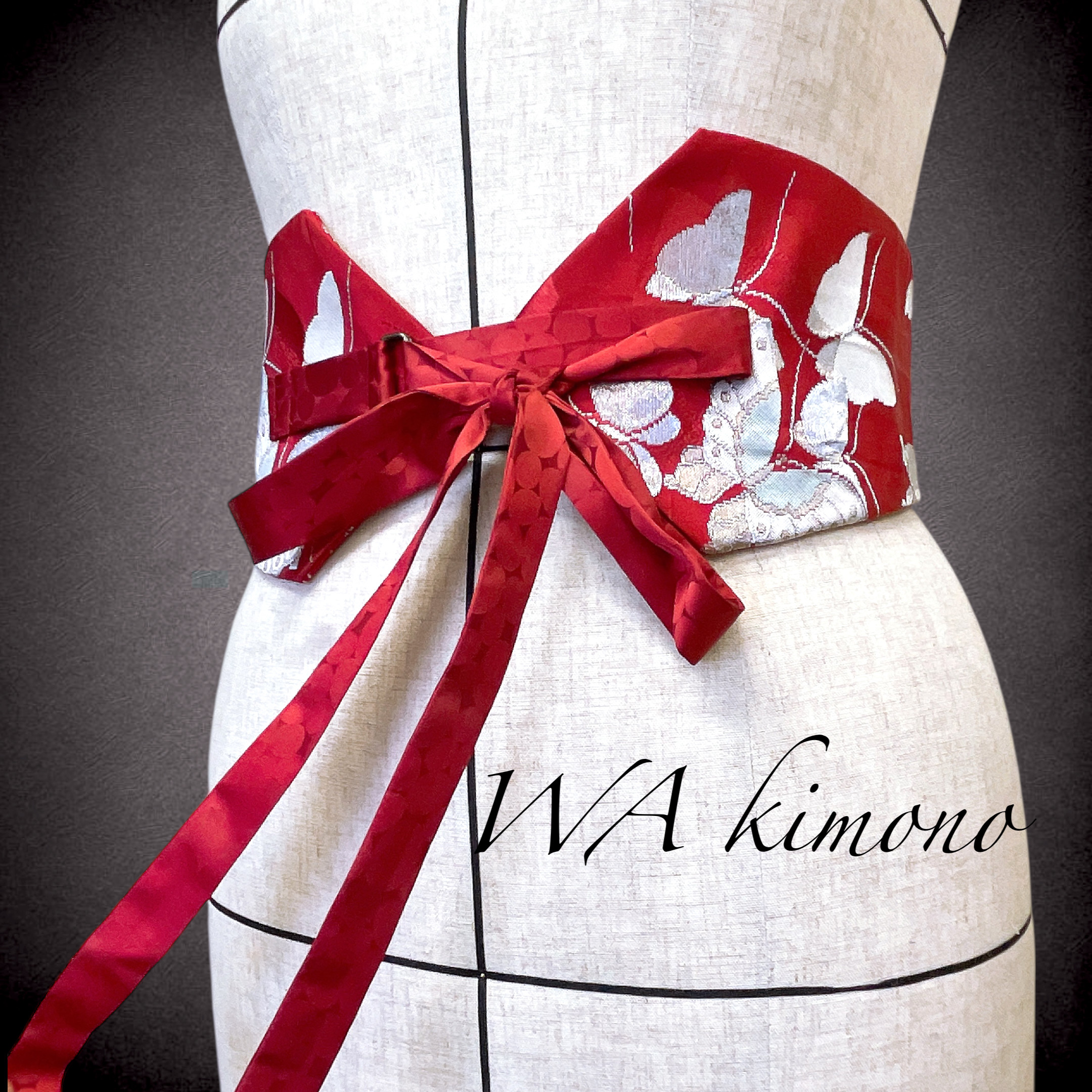 蝶紋様 赤 サッシュベルト