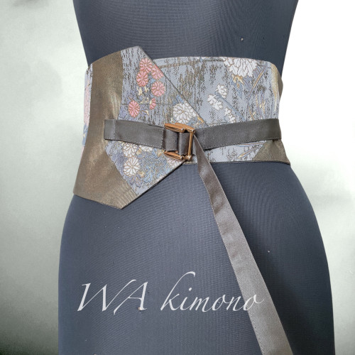 シルバーサッシュベルト