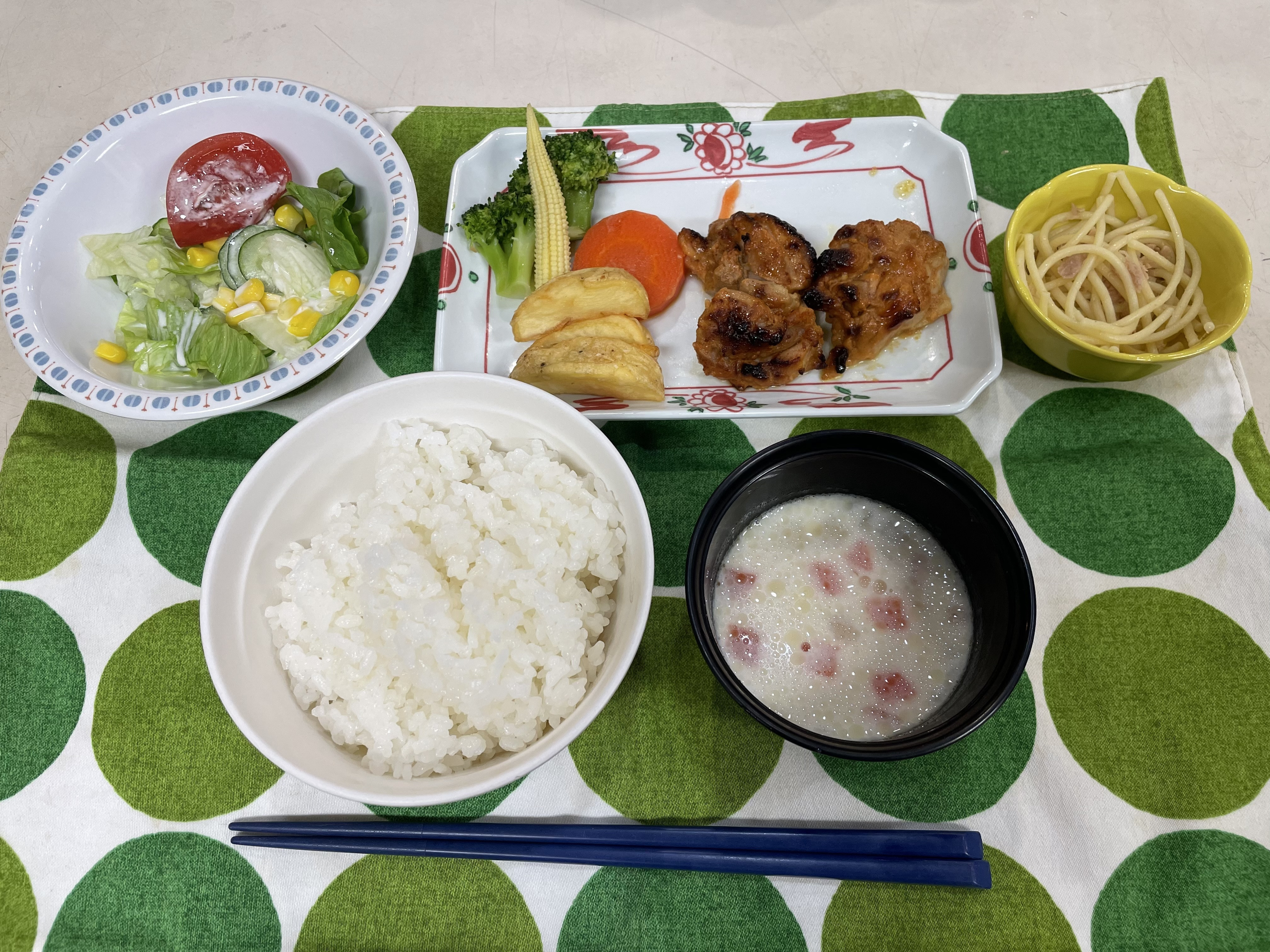 4月1日の給食