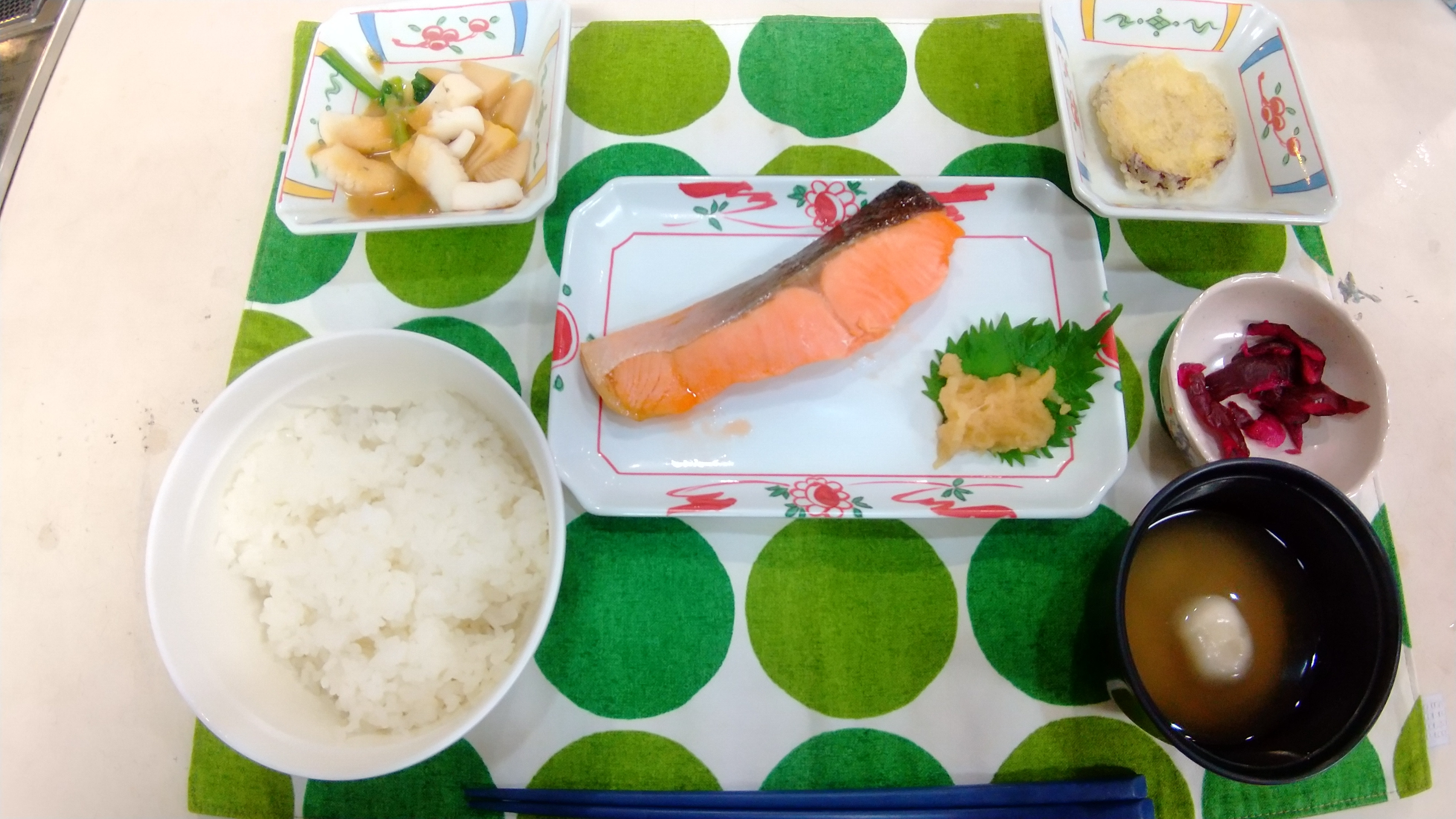 4月15日の給食