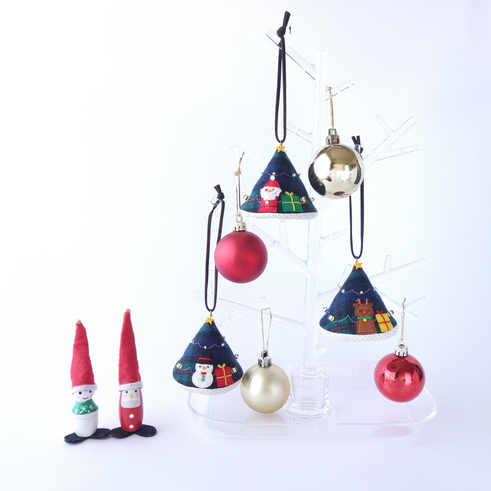 かわいい音が鳴る♪ベルの付いたクリスマスツリーのオーナメント（サンタさん、トナカイ、スノーマン：3個セット）