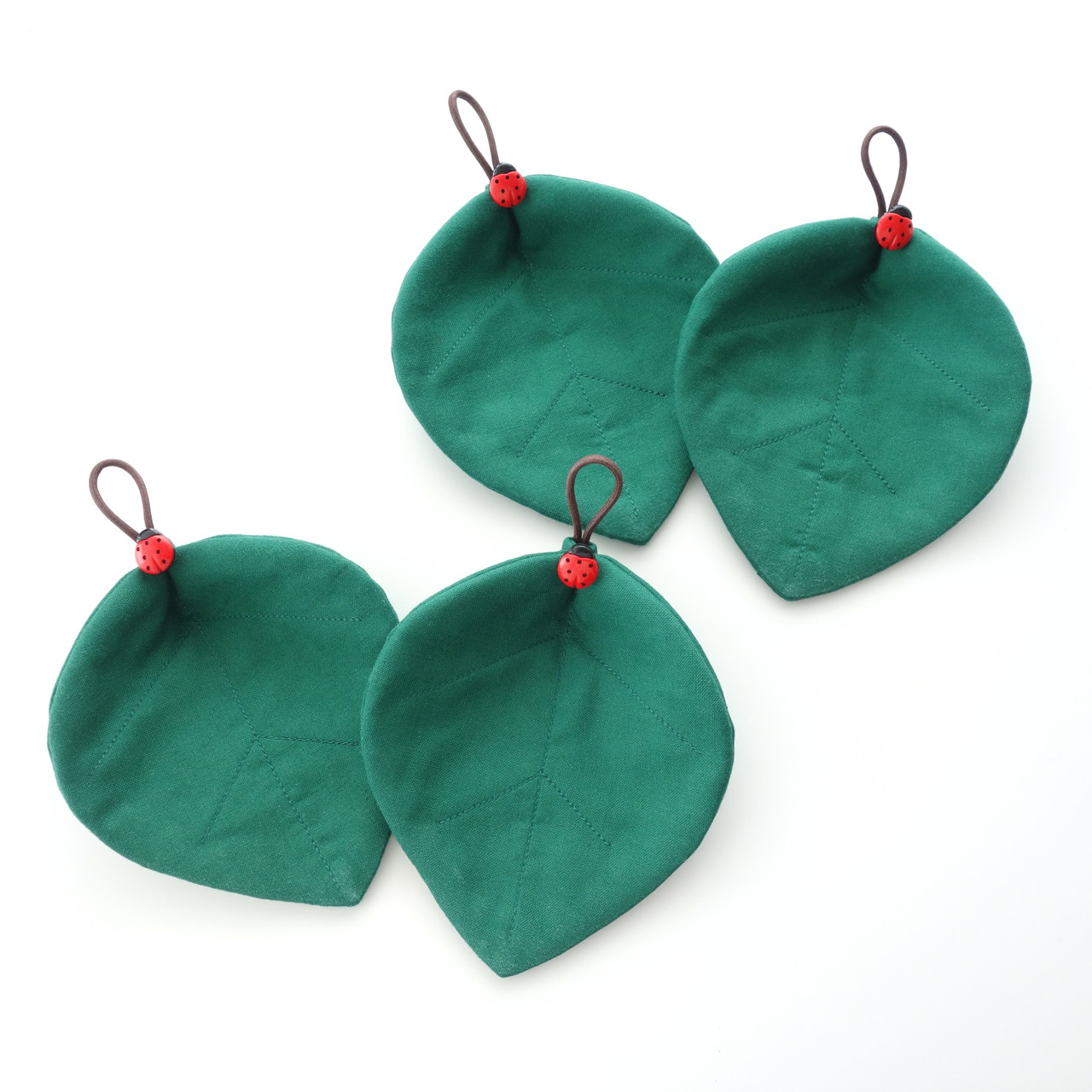 ほっと一息おうち時間に♪秋色葉っぱのコースター（濃いグリーン：2枚セット）