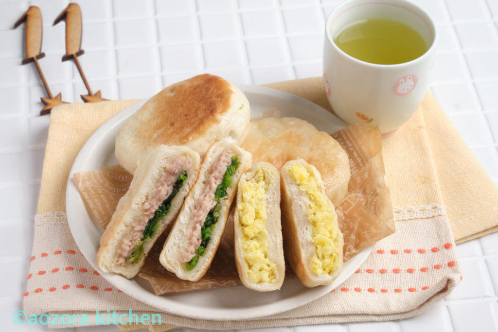 ほうれん草ツナチーズおやき ・玄米茶 ・さつま芋おやき