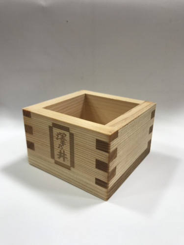 年末恒例　樽酒　量り売り　今年も始めます。