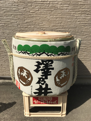 今年も樽酒を1２月１日　から始めます