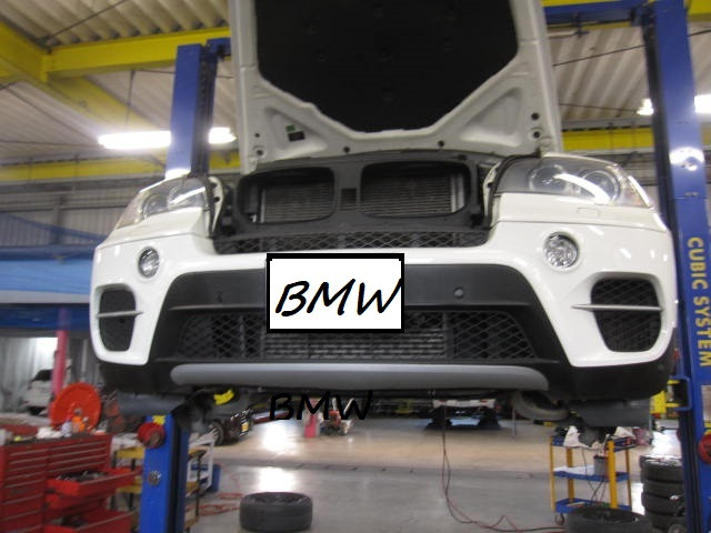 約50ヵ所にのぼる健康診断！オイル交換時無料点検やってます！