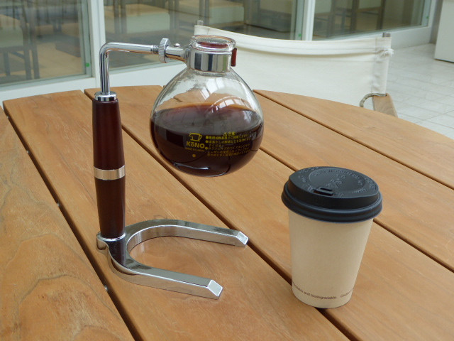 カフェ営業します（ドリンクお持ち帰りのみ）
