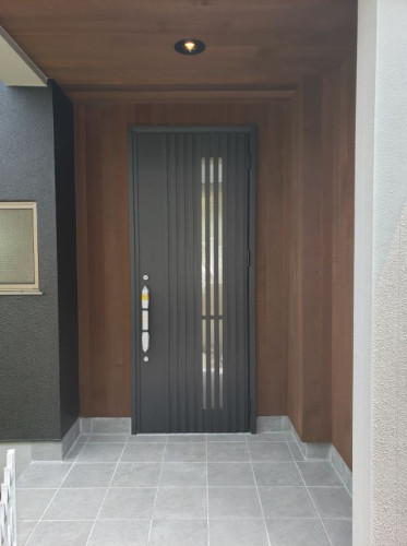 玄関ドア.JPG