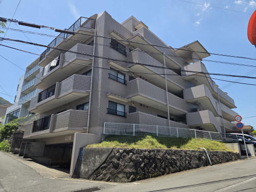 🏠売マンション情報🏠長崎県長崎市滑石5丁目9番19号「プリアデス滑石」3LDK　1,150万円の販売を開始致しました！！