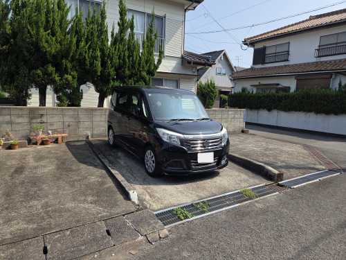 駐車場.jpg