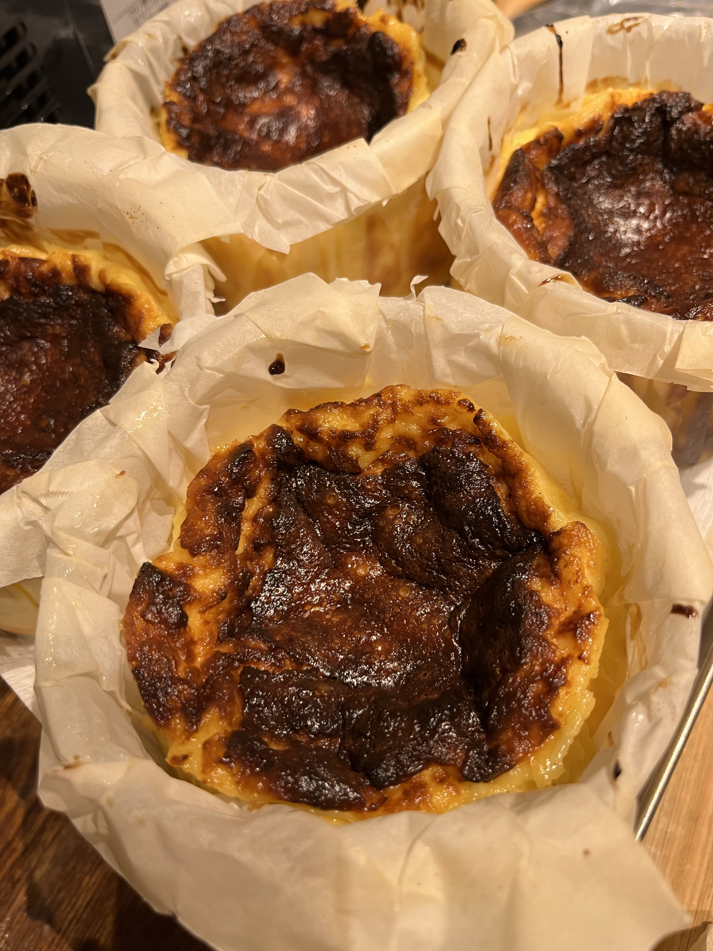 バスクチーズケーキ