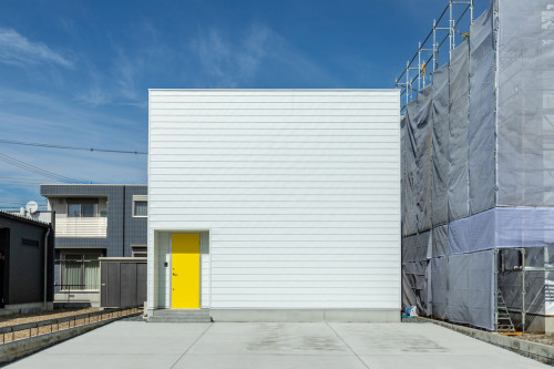 NONDESIGN（2階建て）