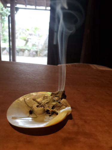 お香とアーユルヴェーダ
