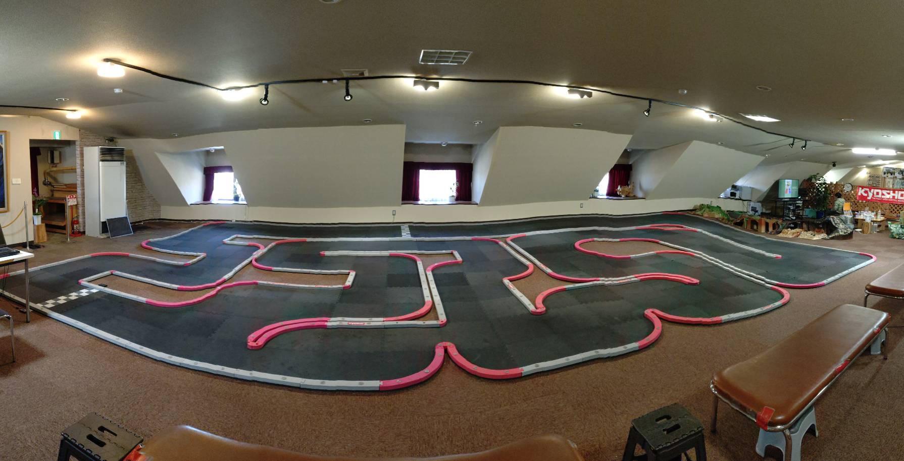 3階ミニッツサーキット