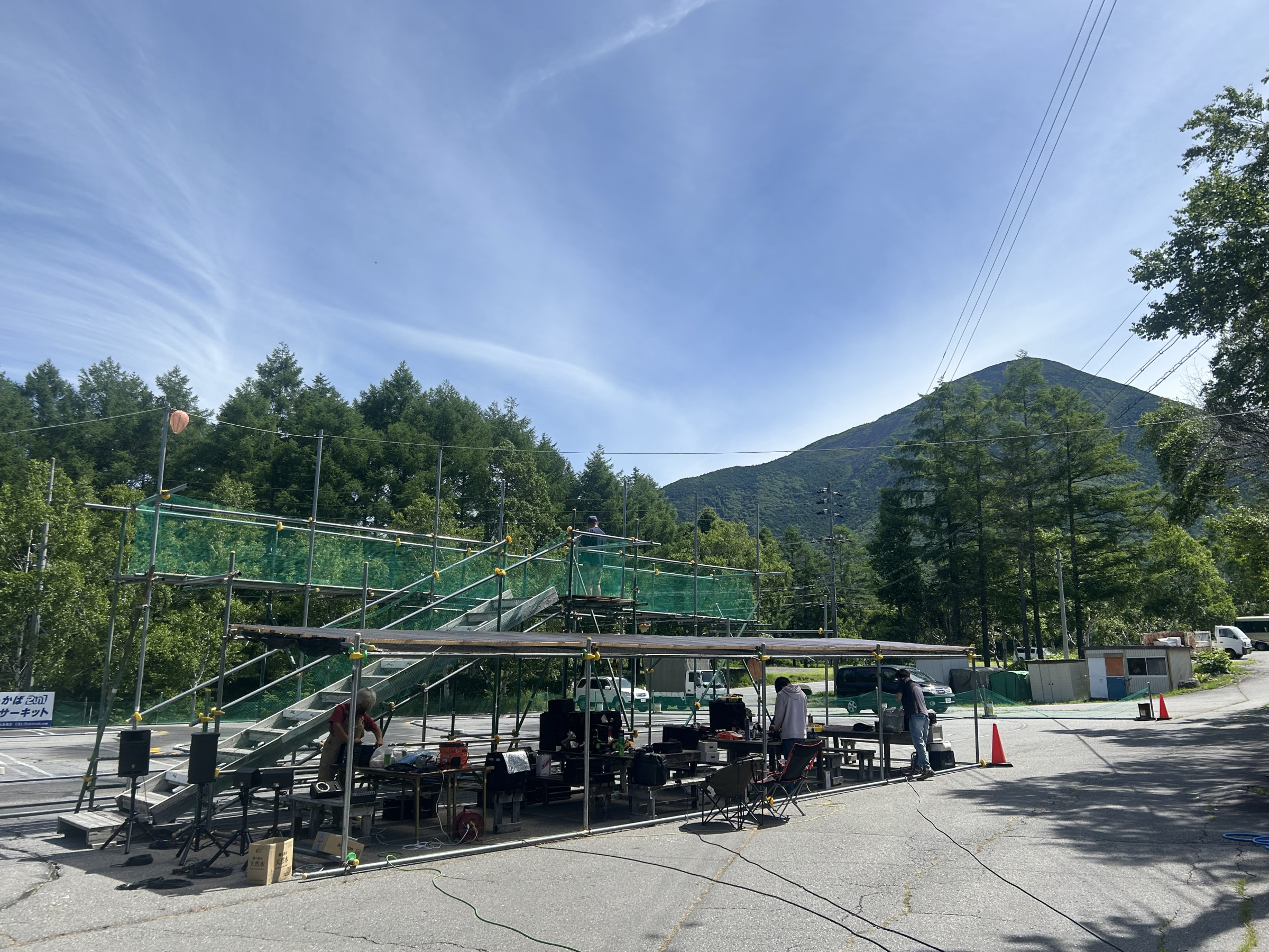 高原リゾートの中の静かなサーキットです。