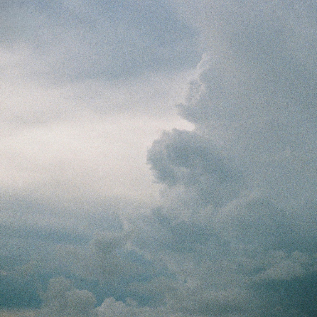 4月21日（火）の営業について