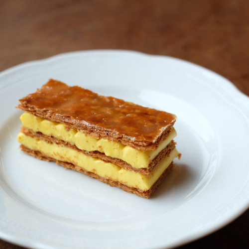 期間限定販売　「栗のパウンドケーキ」　/   「ミルフィーユ」　のご案内