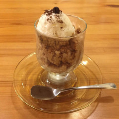 エスプレッソのグラニータ ミルクジェラート乗せ