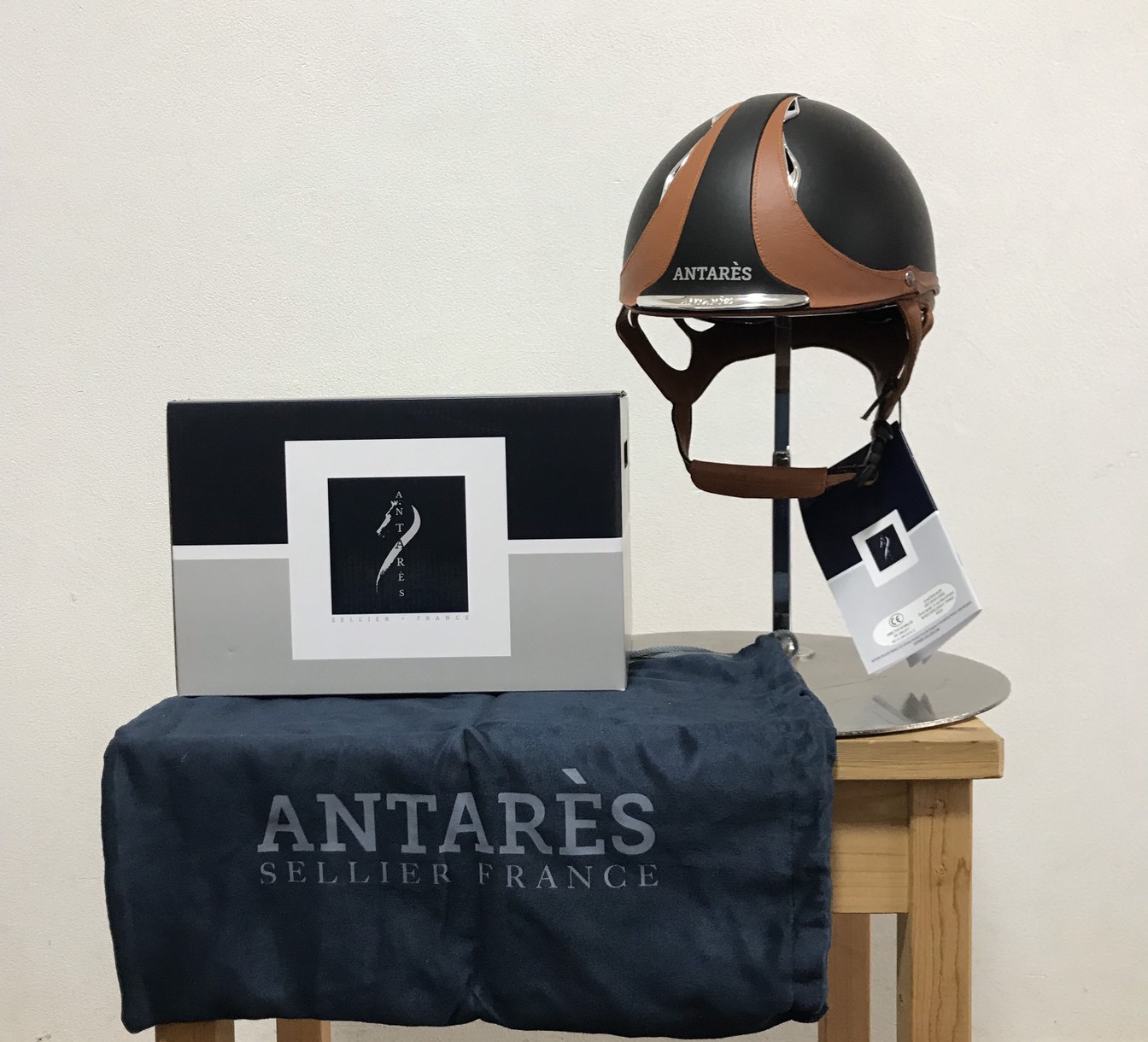 Antarès ヘルメット 入荷しました - 合同会社 カケハムポニークラブ