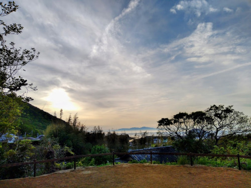 小豆島と夕日が見える絶景キャンプサイト