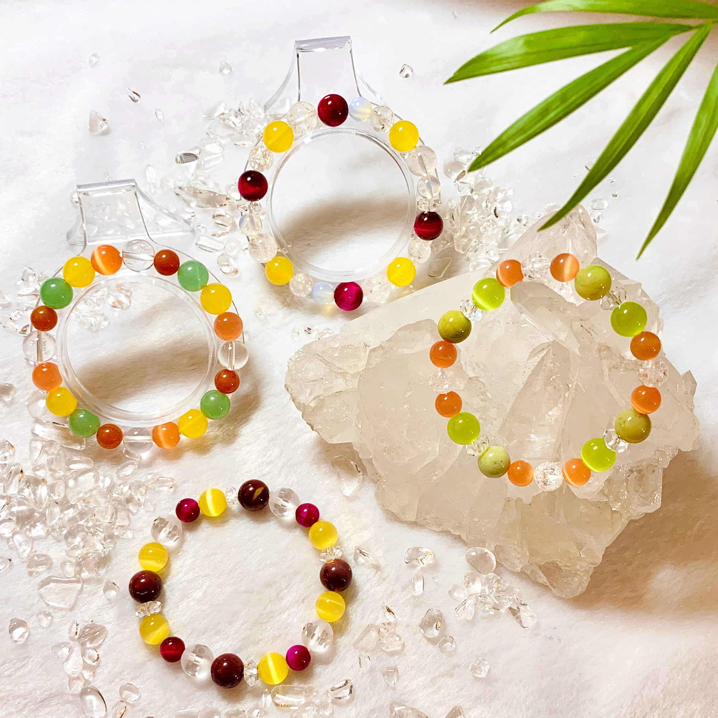 summerブレスレット🌻メリハリのある原色カラーで明るく華やかに✨加工代 ¥550から➕天然石代でお作りいたします✨