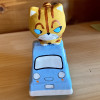 西新町ハリコ「ねこトラに乗った ちゃっと 」