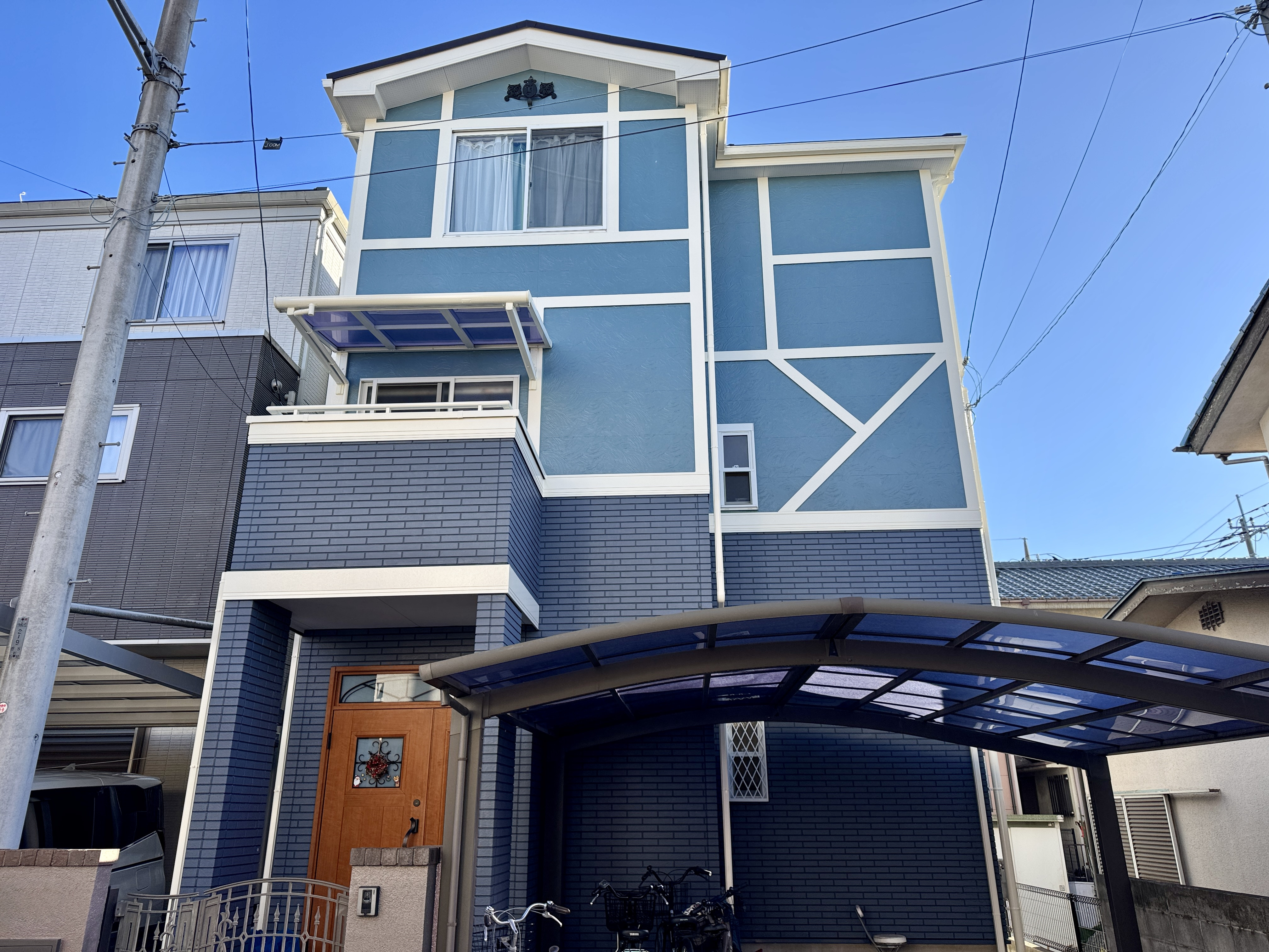 埼玉県さいたま市浦和区　３階建て　築１８年　屋根カバー工事　外壁塗装工事　エスケープレミアムTASAI工法