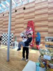 映画「波の先へ」　試写会