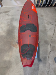 中古25' SEVERNE PYRO 68L と 74L 入荷
