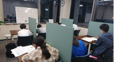 ＨＰ用画像　授業風景.PNG