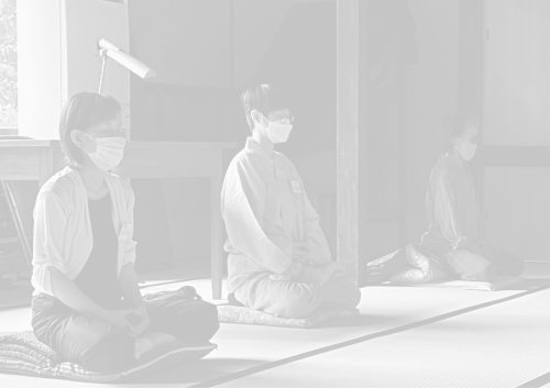 座禅風景（女性.png