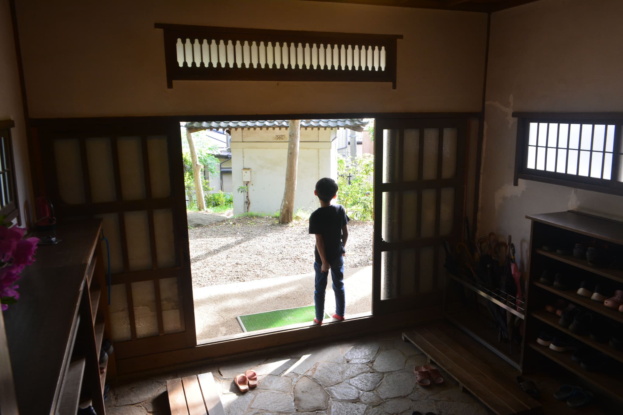 人間禅本部道場の玄関