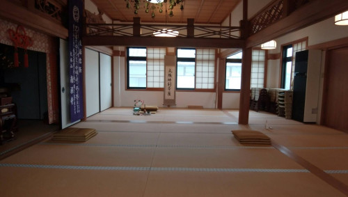 妙楽寺室内.jpg