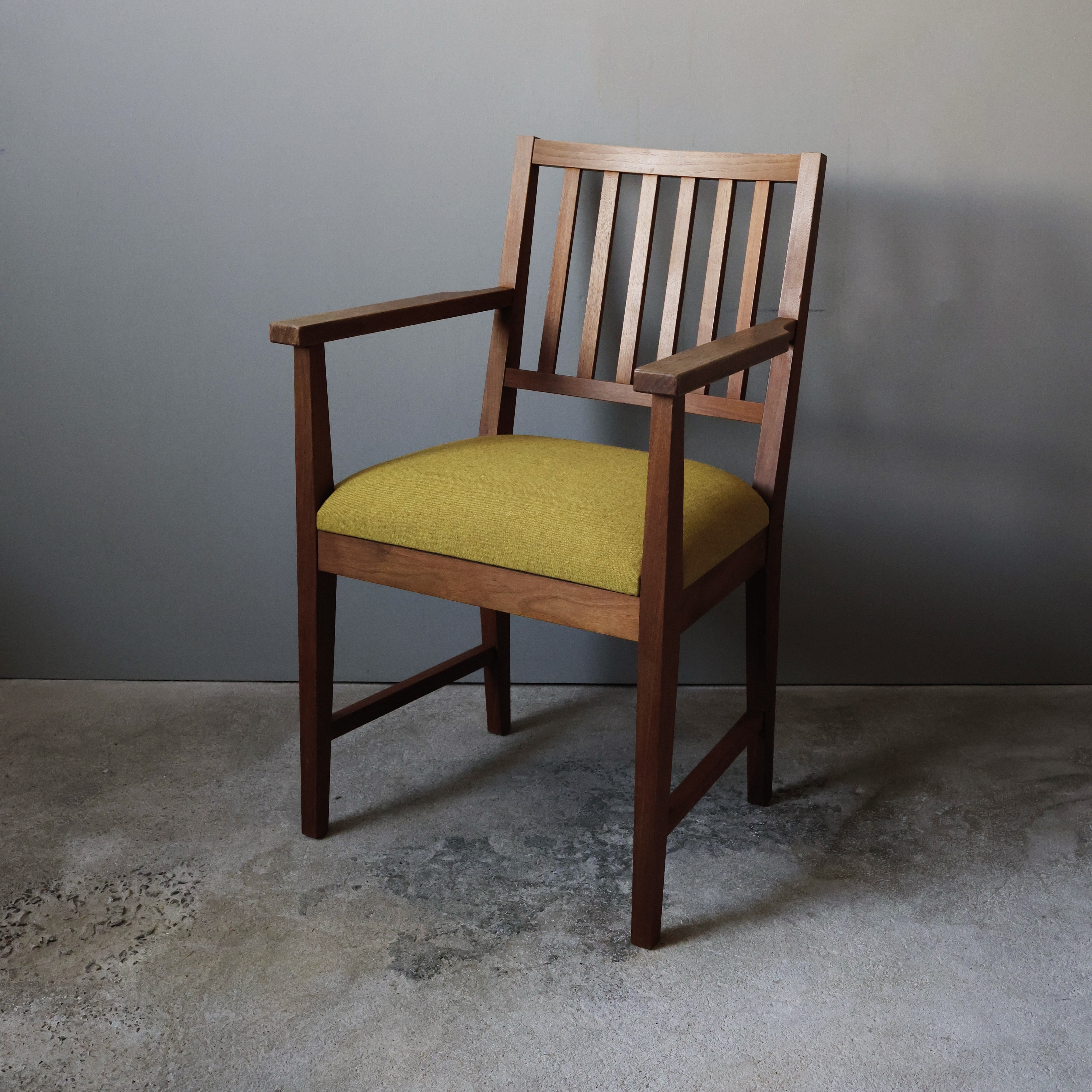 アームチェア 座面張替修理