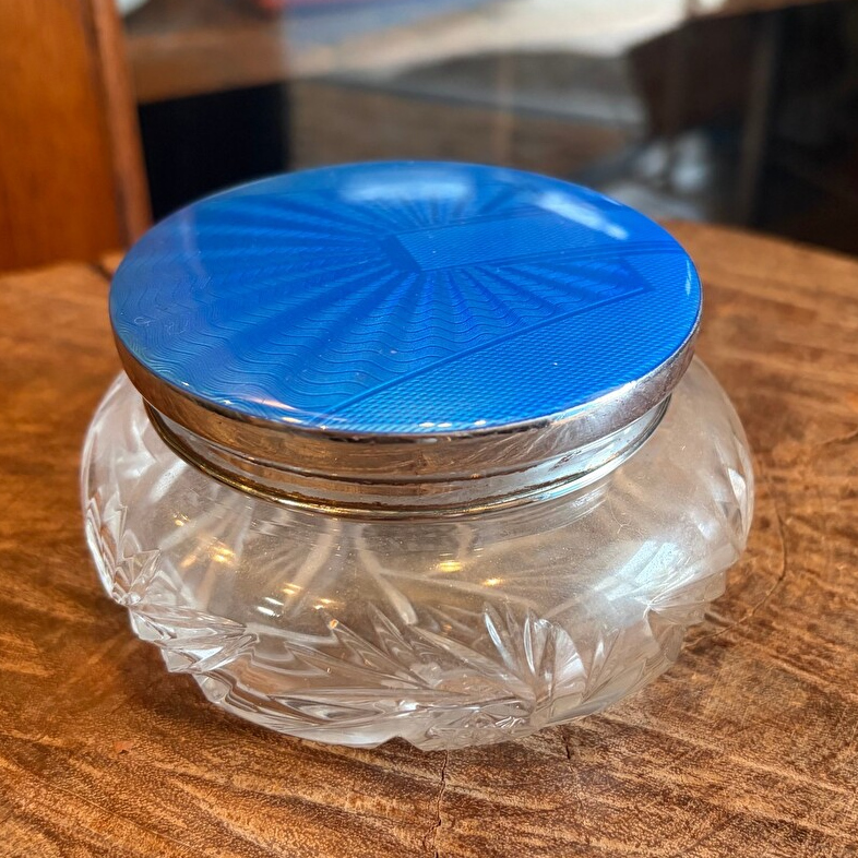 blue_case_2.jpg