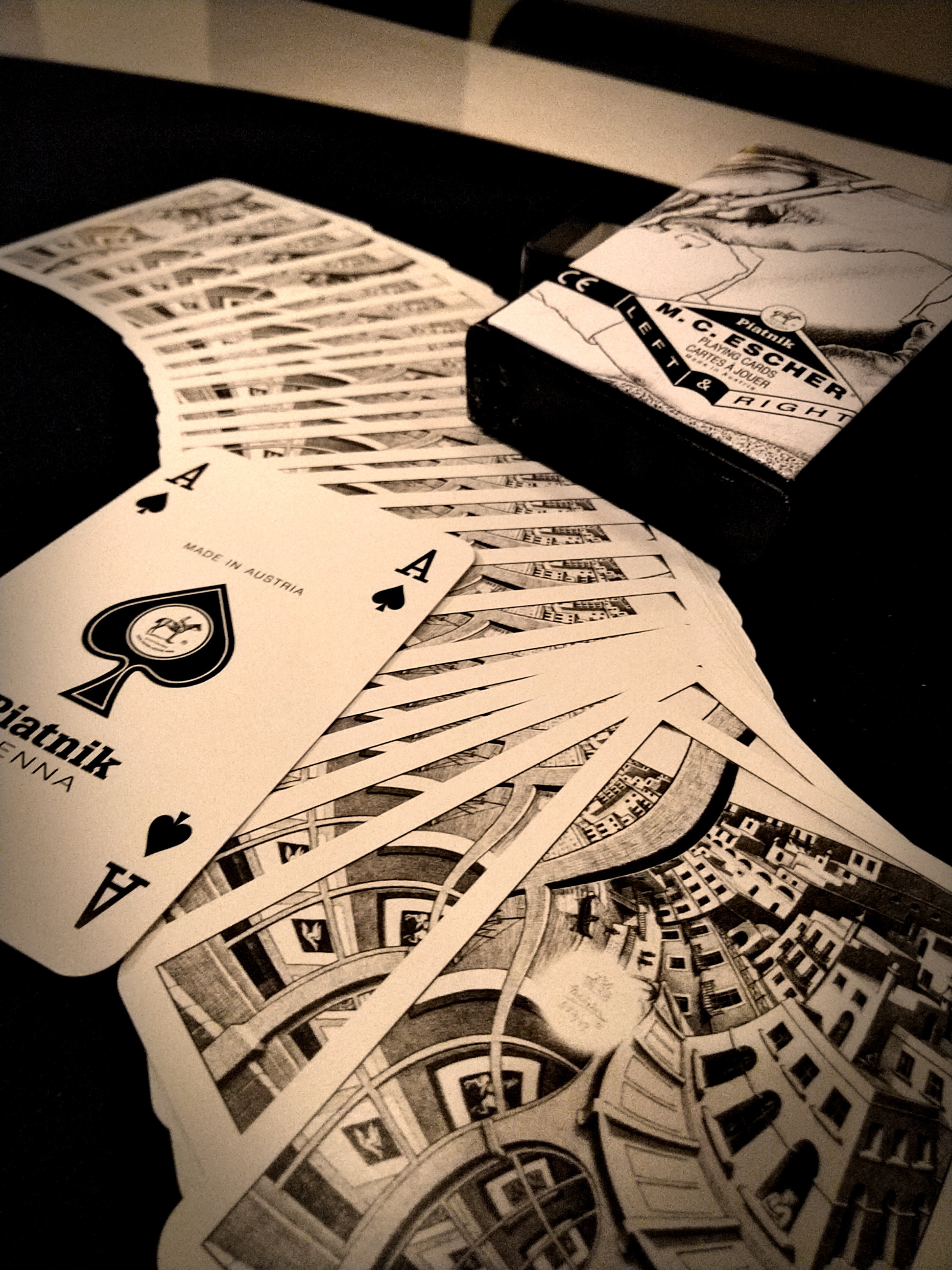 barmagicsuperlucky-cards-escher1.jpg