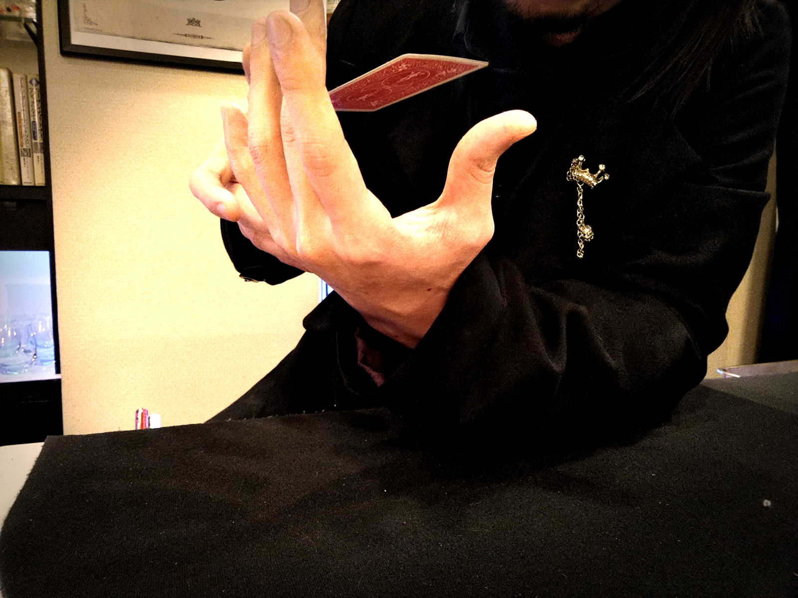 【大阪のマジックバーで怪しい忘年会！】12月の営業スケジュールと予約方法を更新しました！