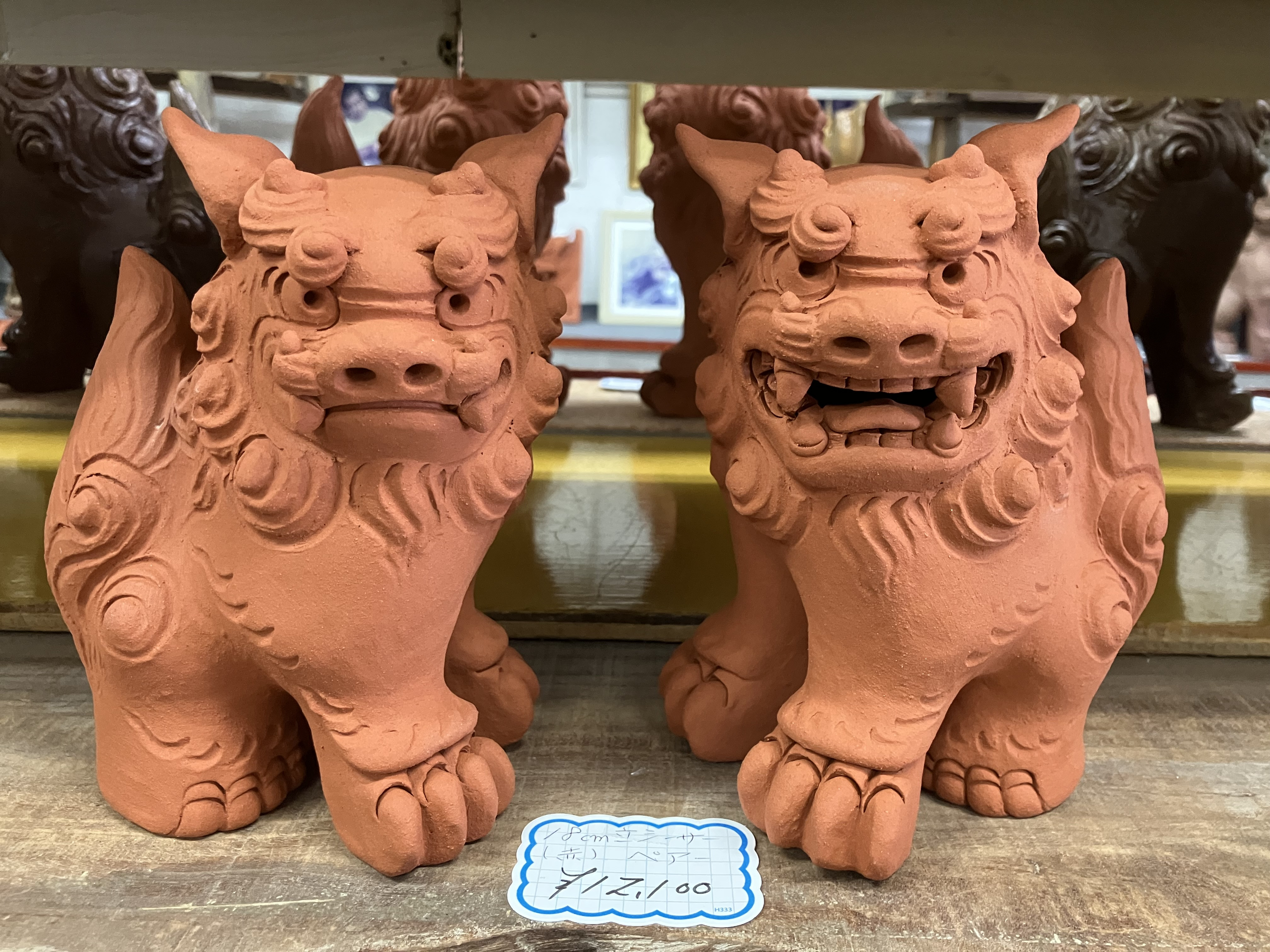 18cm立ち横シーサー(1対) - シーサー専門店 大当シーサー屋 大当窯。