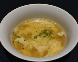 今話題の沖縄焼肉極上牛から人気でおすすめの一品は たまごスープ.jpg