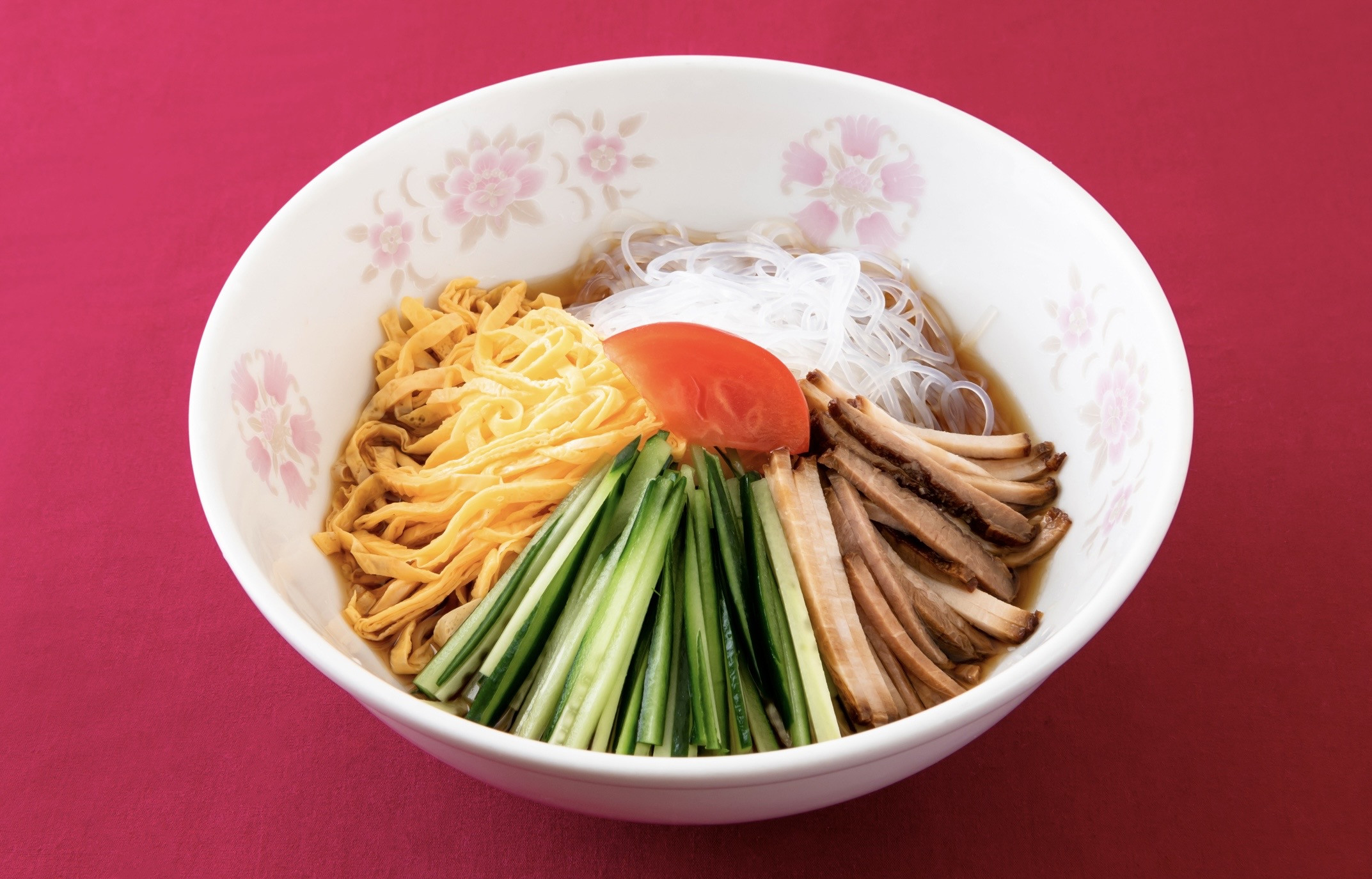 凉拌面　　　　　　　　　　　　　　〈冷麺〉