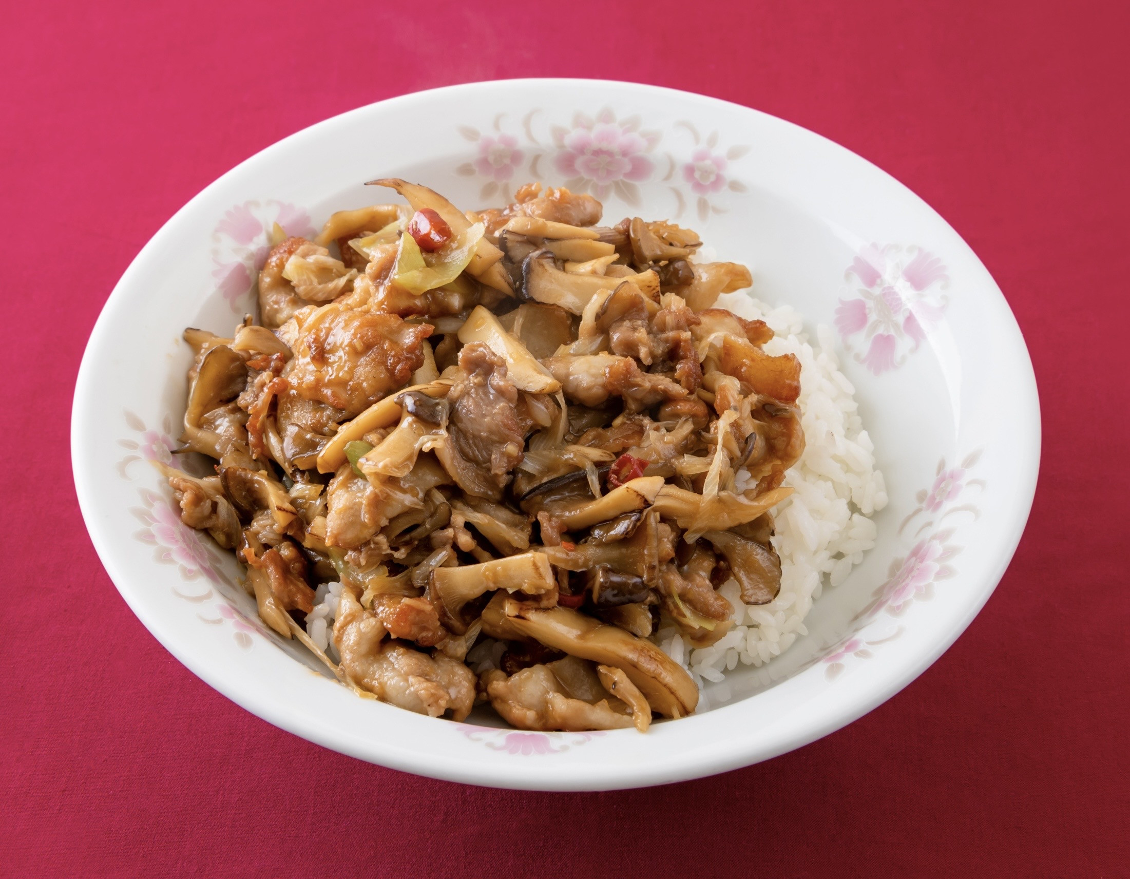 猪肉饭　　　　　　　　　　　　　　〈キノコと豚肉丼〉