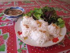 7月15日（水）「ハノイ式涼つけ麺」Bun cha！